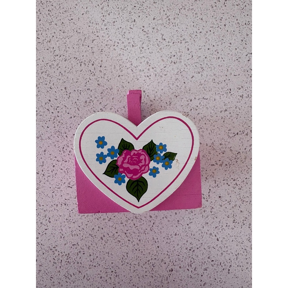 Vintage 1986 R. Dakin Co Pink Wooden Heart Floral Basket Trinket Toy Cottagecore